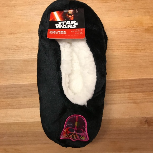 NWT Fuzzy Babba Star Wars Slipper Socks (S/M) - Picture 2 of 9